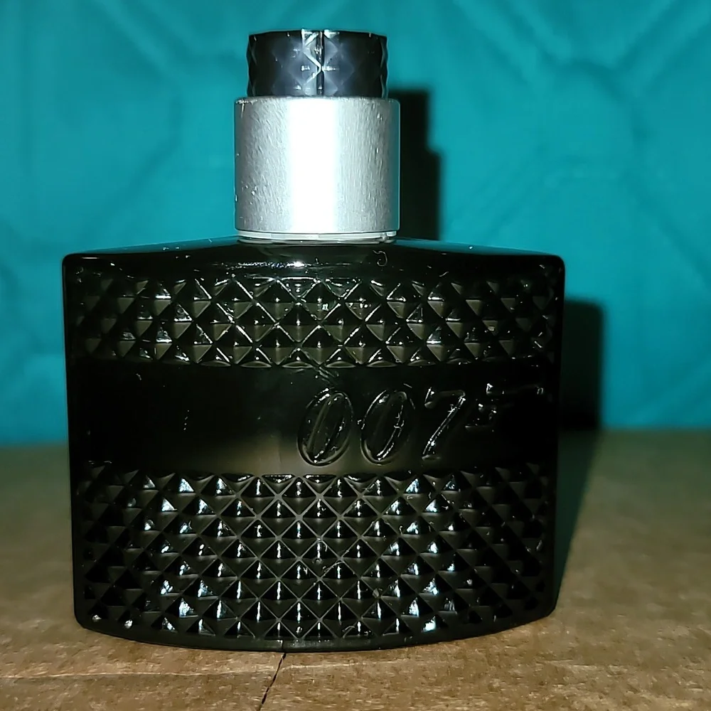 007 James Bond for Men 1.0 oz / 30 ml E.D.T. Spray Tester 95% Full